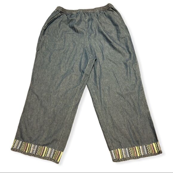 Two Twenty Collection Grandmacore Capri Pants Size Medium - Picture 1 of 6